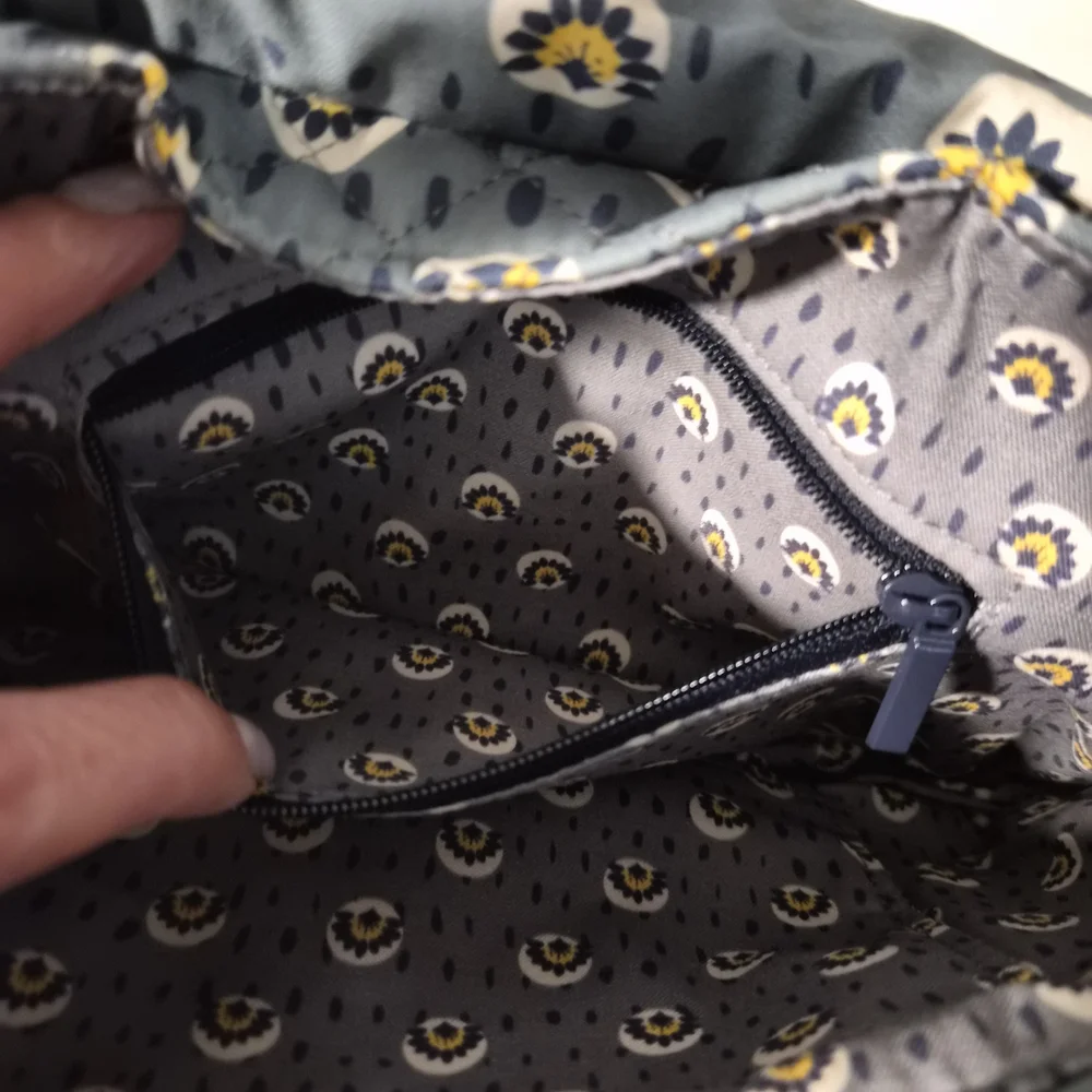 Vera‎ Bradley Sun Valley Quilted Mini Flap Bag - Retired Pattern